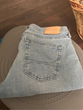 Hollister - Light Wash Blue Denim Jeans